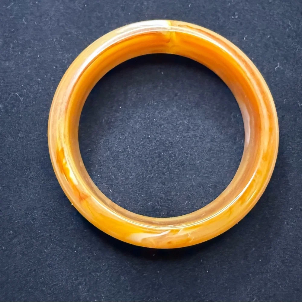 Vintage Butterscotch Lucite Bangle Bracelet - Picture 2 of 7